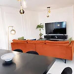 Appartement Elegant & Lumineux 100 M2 - 3 Chambres - 2 Balcons - 7 Min Du Centre-Ville Reims 랭스