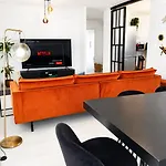 Apartamento Appartement élégant&lumineux 100 m2 - 3 chambres - 2 balcons - 7 min du centre-ville Reims Reims