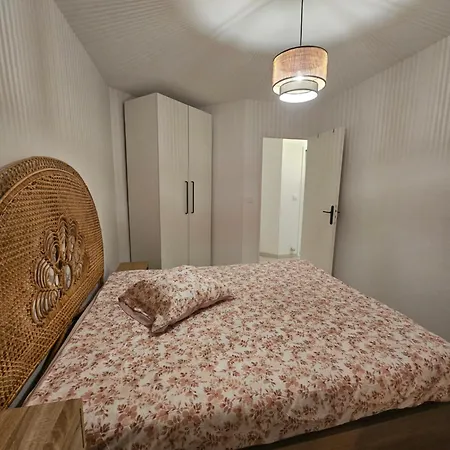 Appartement Elegant & Lumineux 100 M2 - 3 Chambres - 2 Balcons - 7 Min Du Centre-Ville Reims Reims