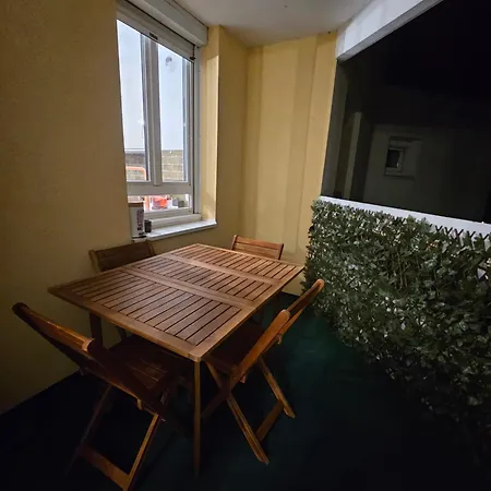 Appartement Elegant & Lumineux 100 M2 - 3 Chambres - 2 Balcons - 7 Min Du Centre-Ville Reims * Reims